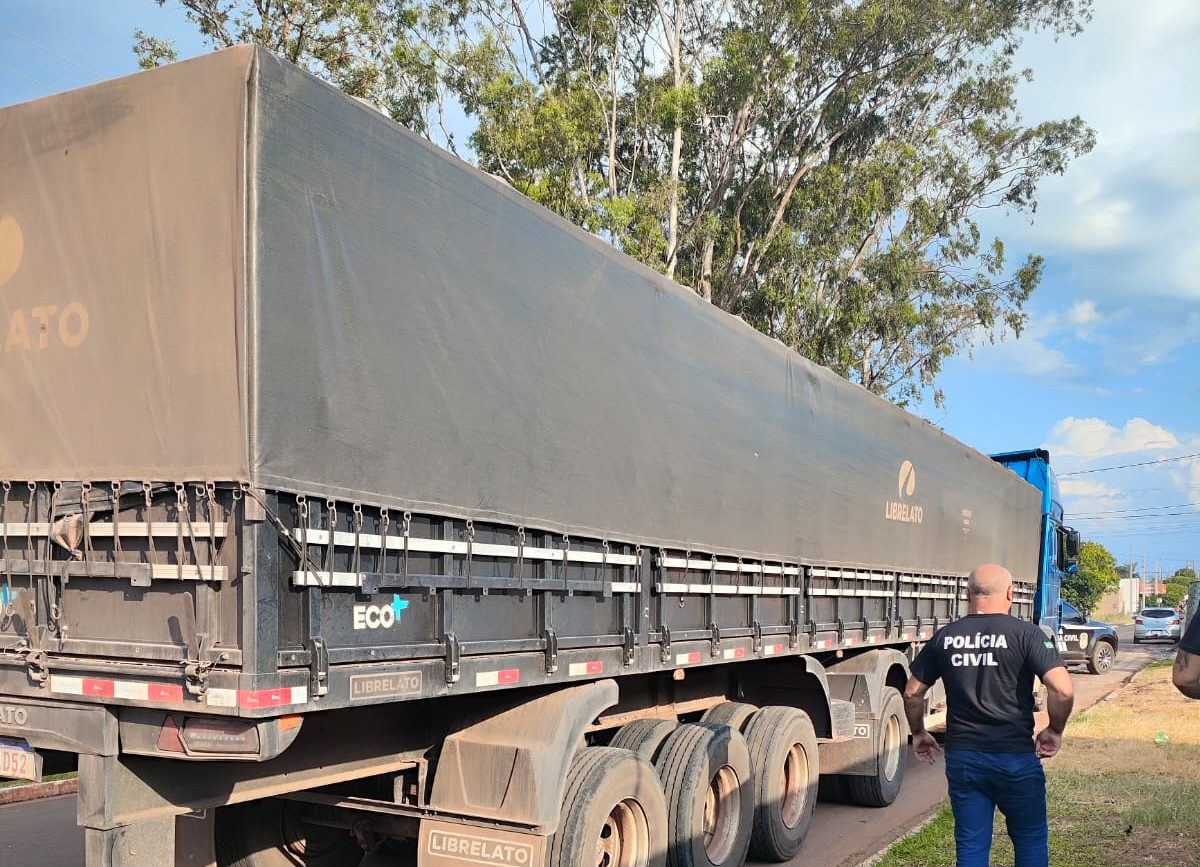 Polícia Civil recupera caminhão roubado em menos de 24 horas