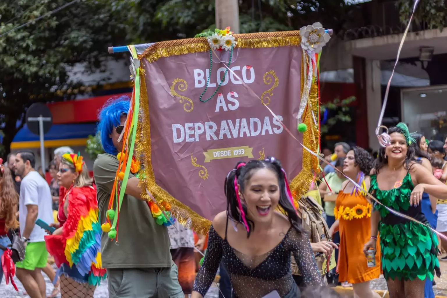 Agendão: blocos tomam as ruas na contagem regressiva para o carnaval, além de festa em Corumbá e Ladário, e Festival Champions Burger